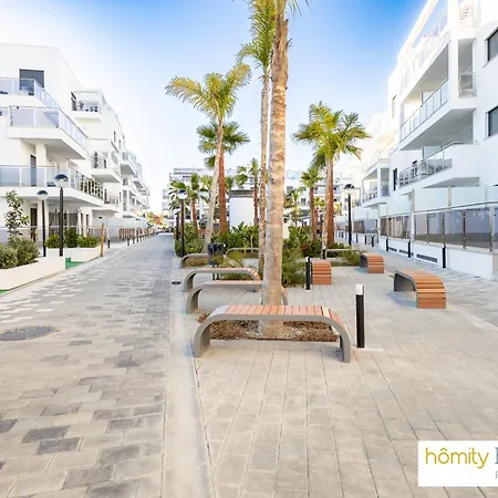 Homity Holidays - Playa Granada - Aguacate